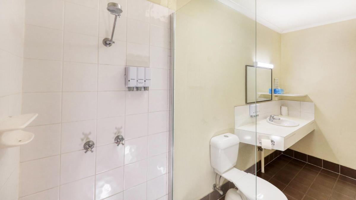 Biloela Centre Motel & Steakhouse Restaurant - Housity