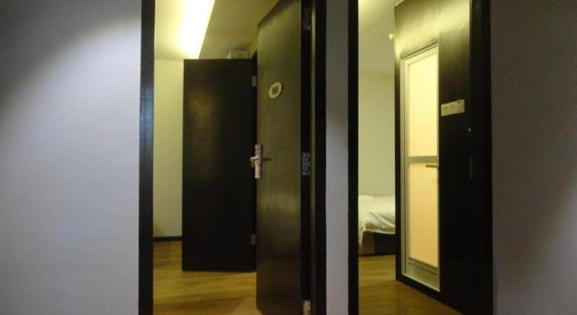 Portview Hotel - Housity