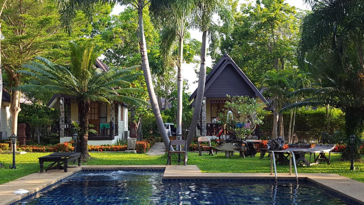 Prachuap Garden View Resort - Housity