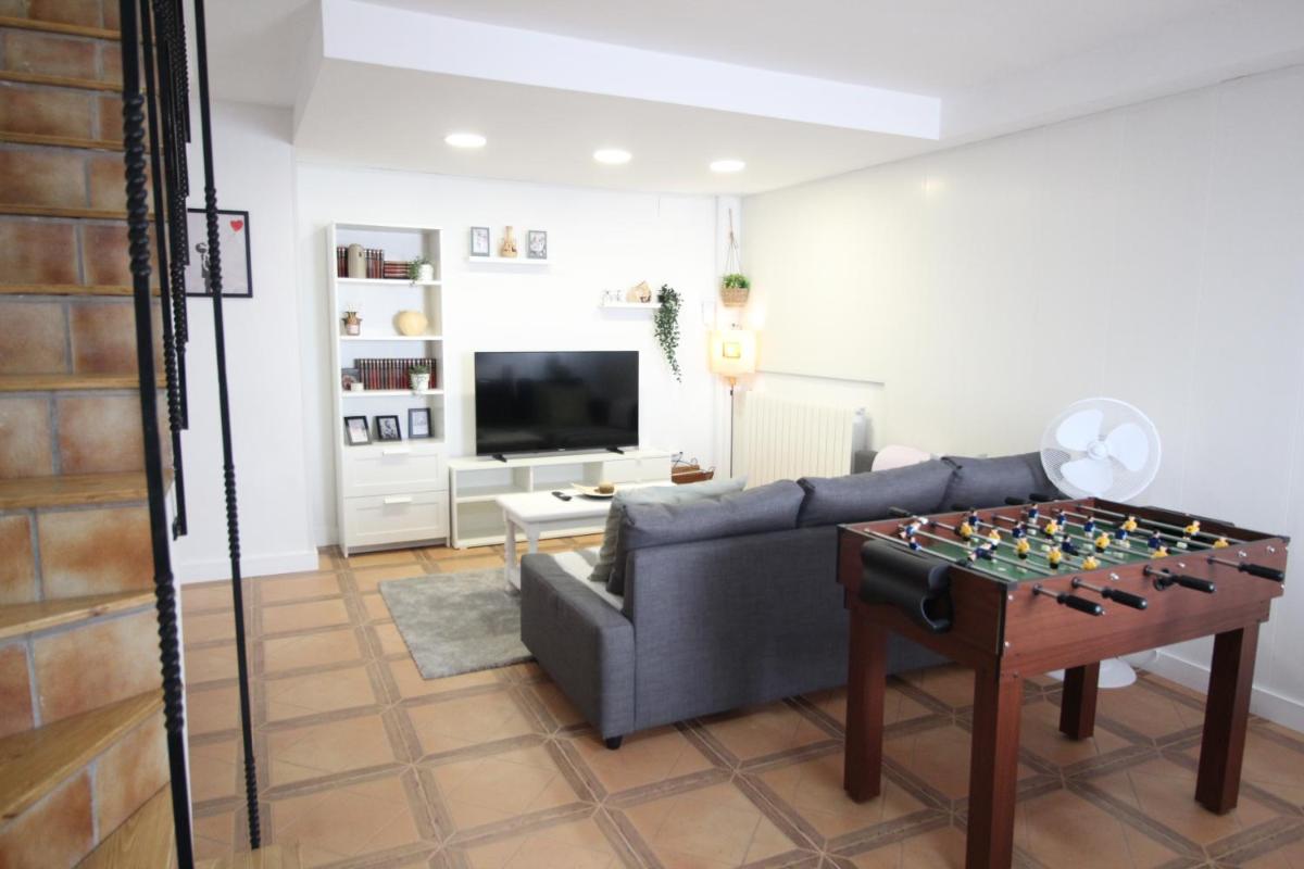 Gran Piso con Parking Privado - Housity