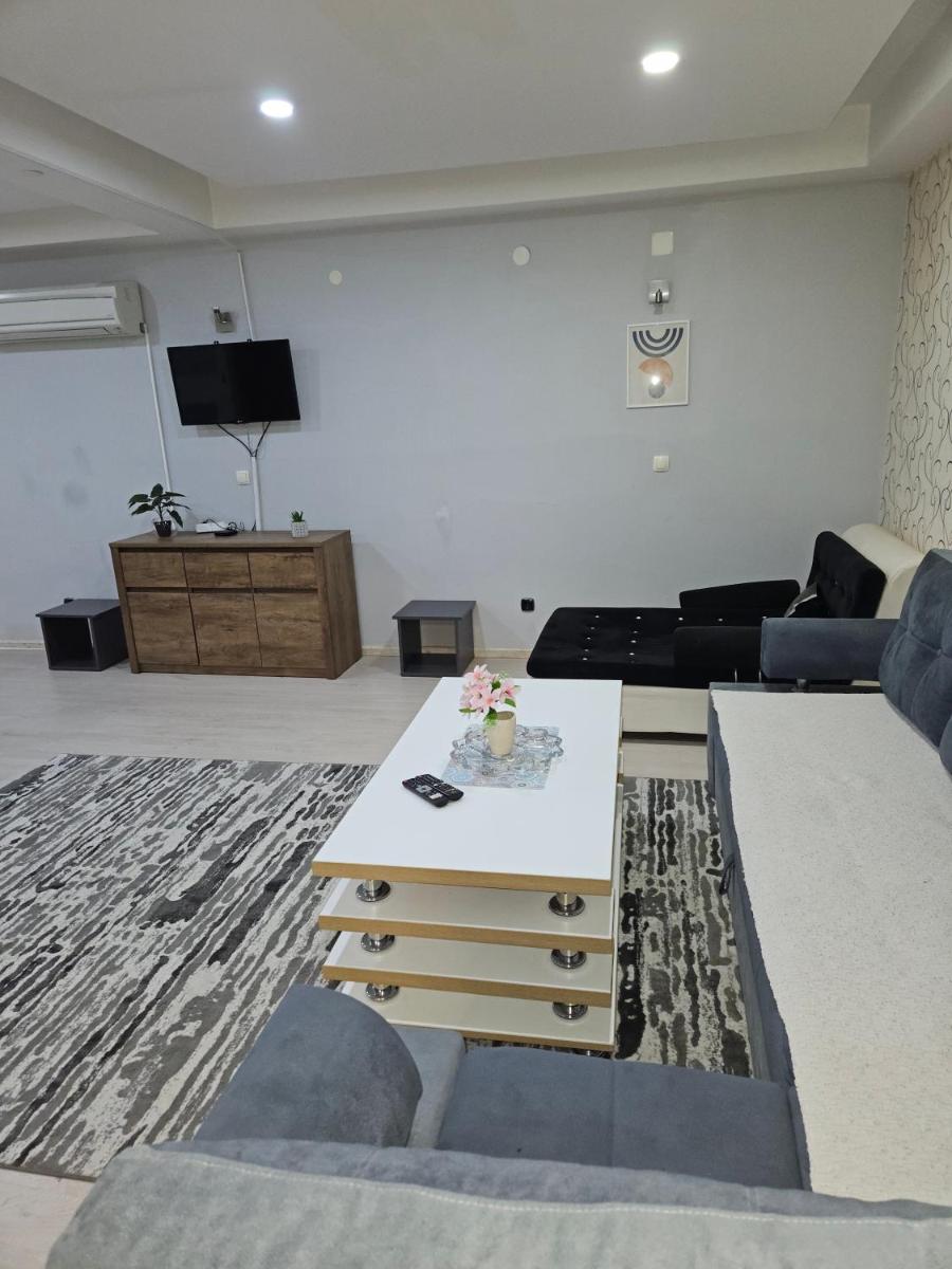 Apartments Arna - Housity