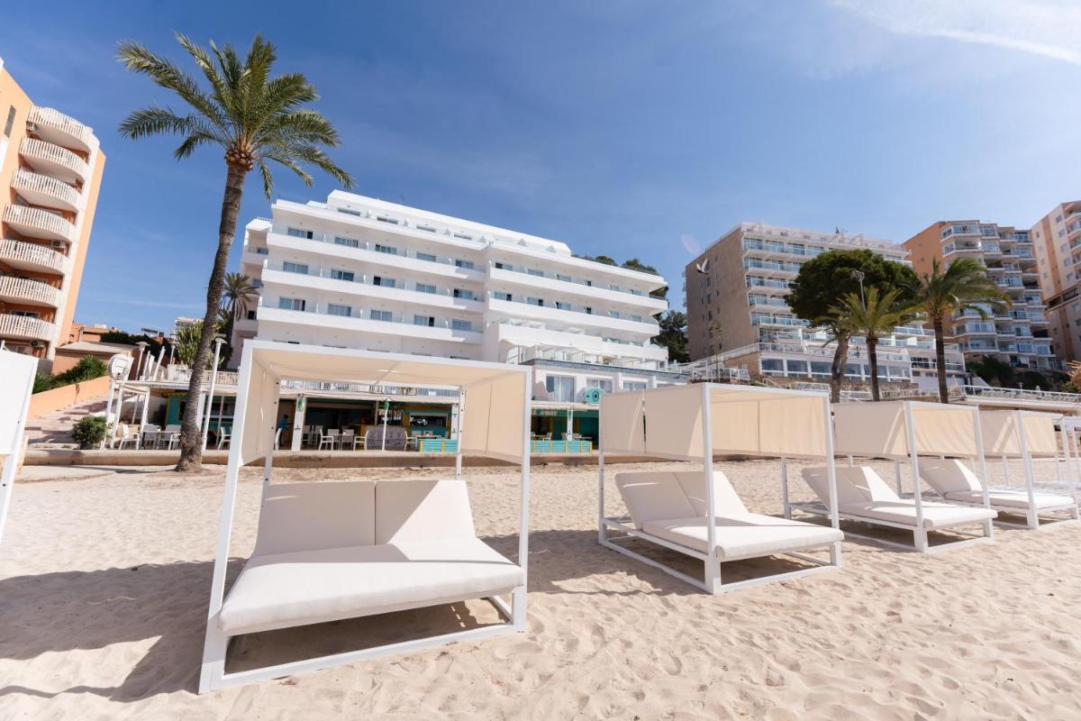 Playa de o cerca de este hotel