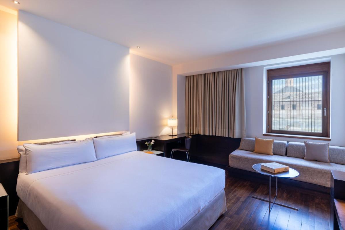 Cama o camas de una habitación en Parador de Alcalá de Henares