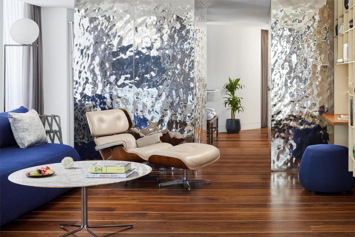 Zona de estar de NH Collection Ibiza