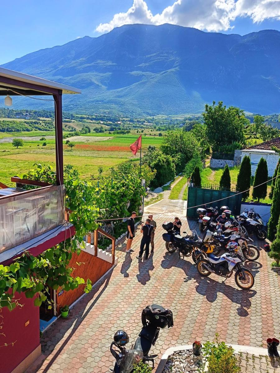 SuperPanorama GuestHouse - Housity