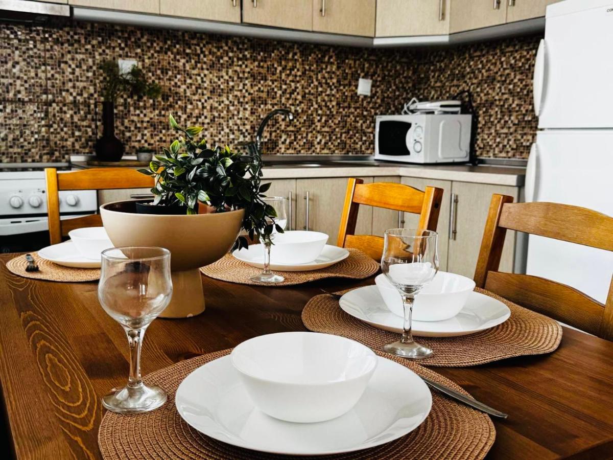 Nikoshouse apartment paralia ofriniou - Housity