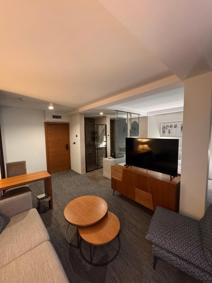 Hotel Pljevlja - Housity