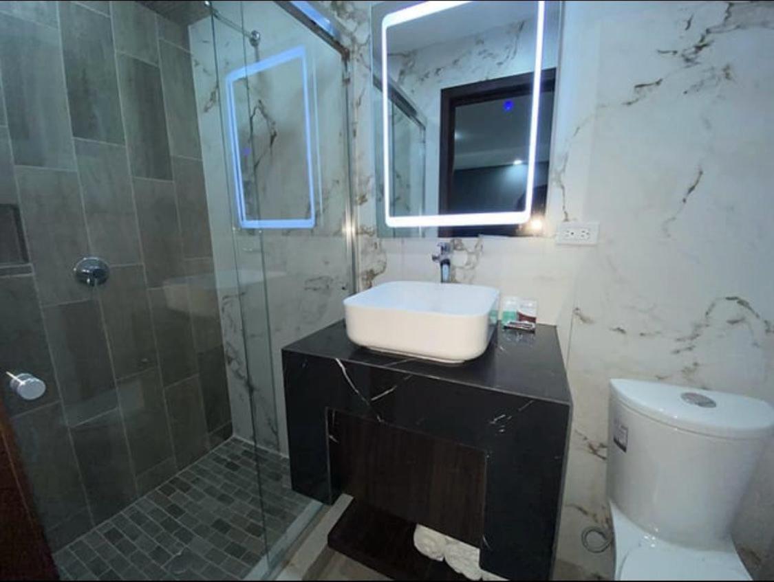 Hotel Senorial - Housity