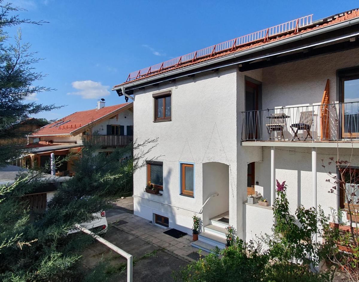 Ferienwohnung Alztal - mit Wallbox - Housity