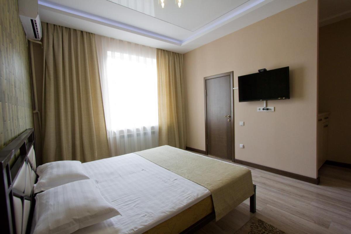 Center Hotel - Housity