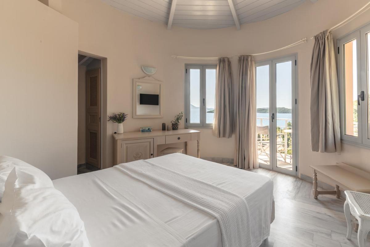Red Tower Hotel - Housity