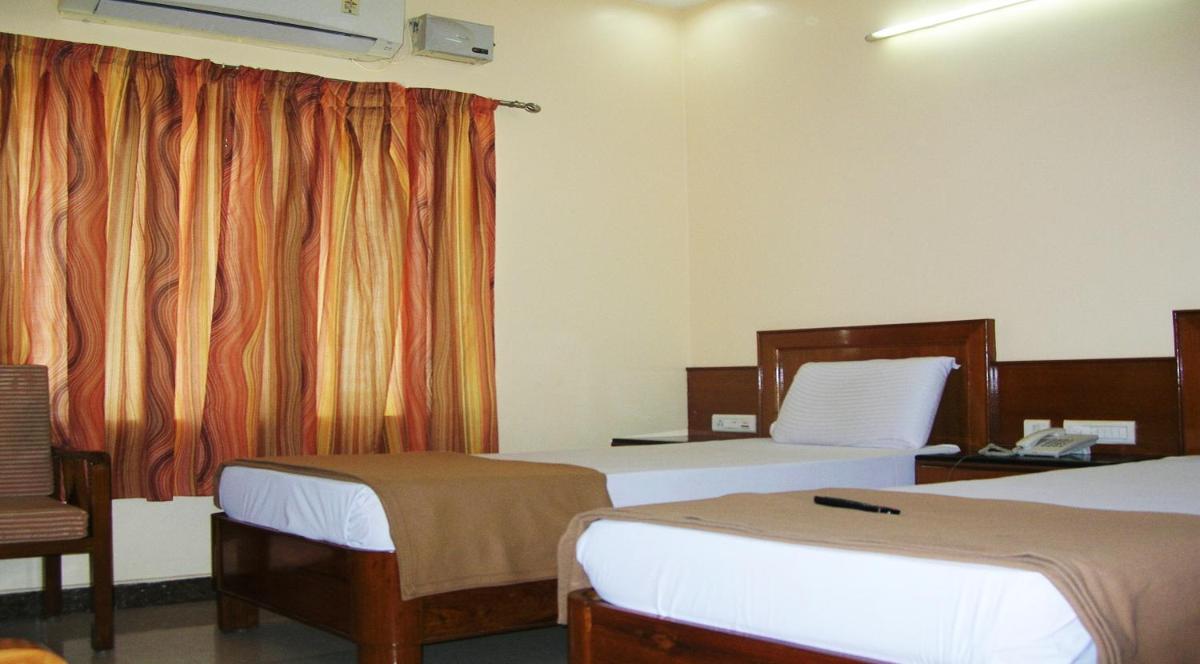 Suitetrails - Athidhi Residency