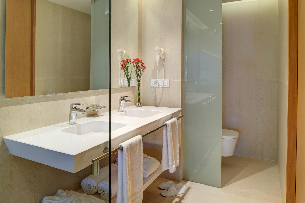 Un baño de Hipotels Gran Playa de Palma