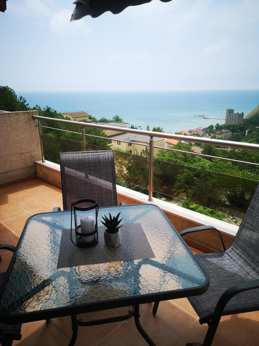 VIP Sea view apartments in complex Karia - Hizvo