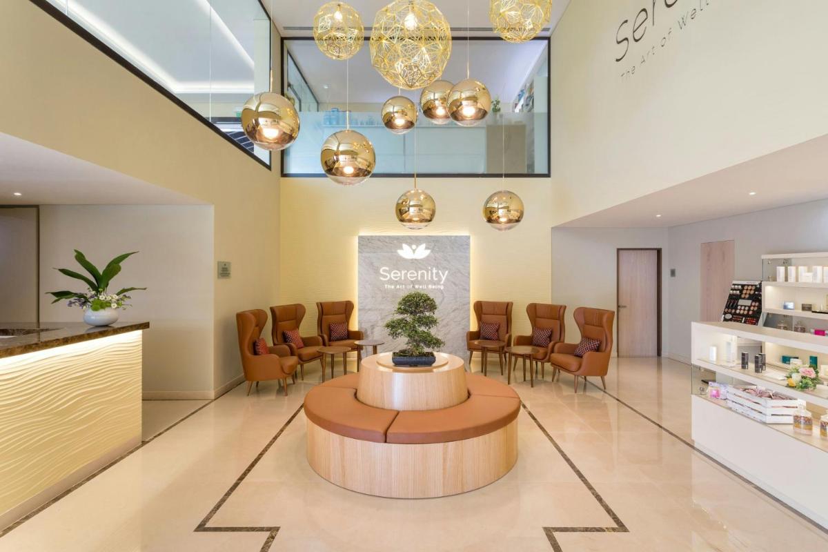 Uma área de estar em Pine Cliffs Ocean Suites, a Luxury Collection Resort & Spa, Algarve