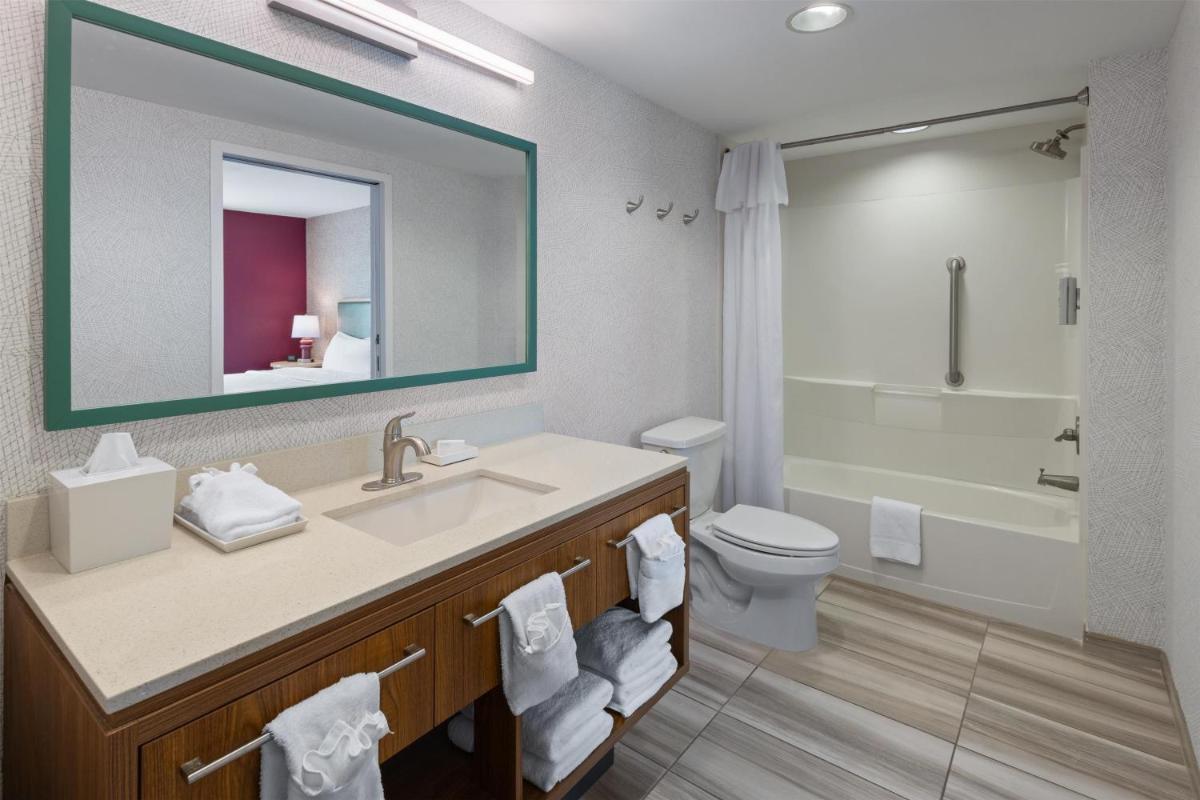 Home2 Suites Dover - Housity