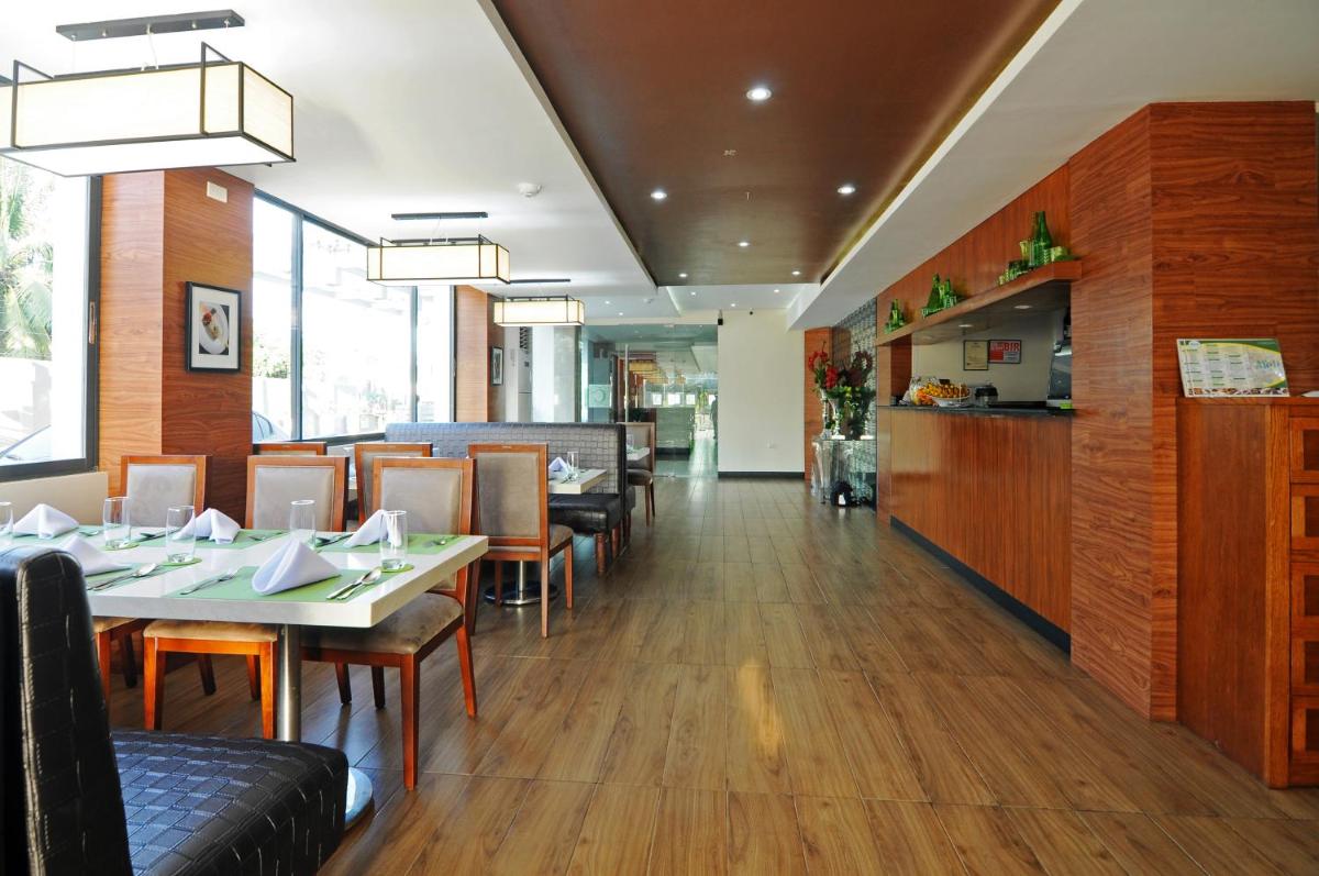 717 Cesar Place Hotel - Hizvo