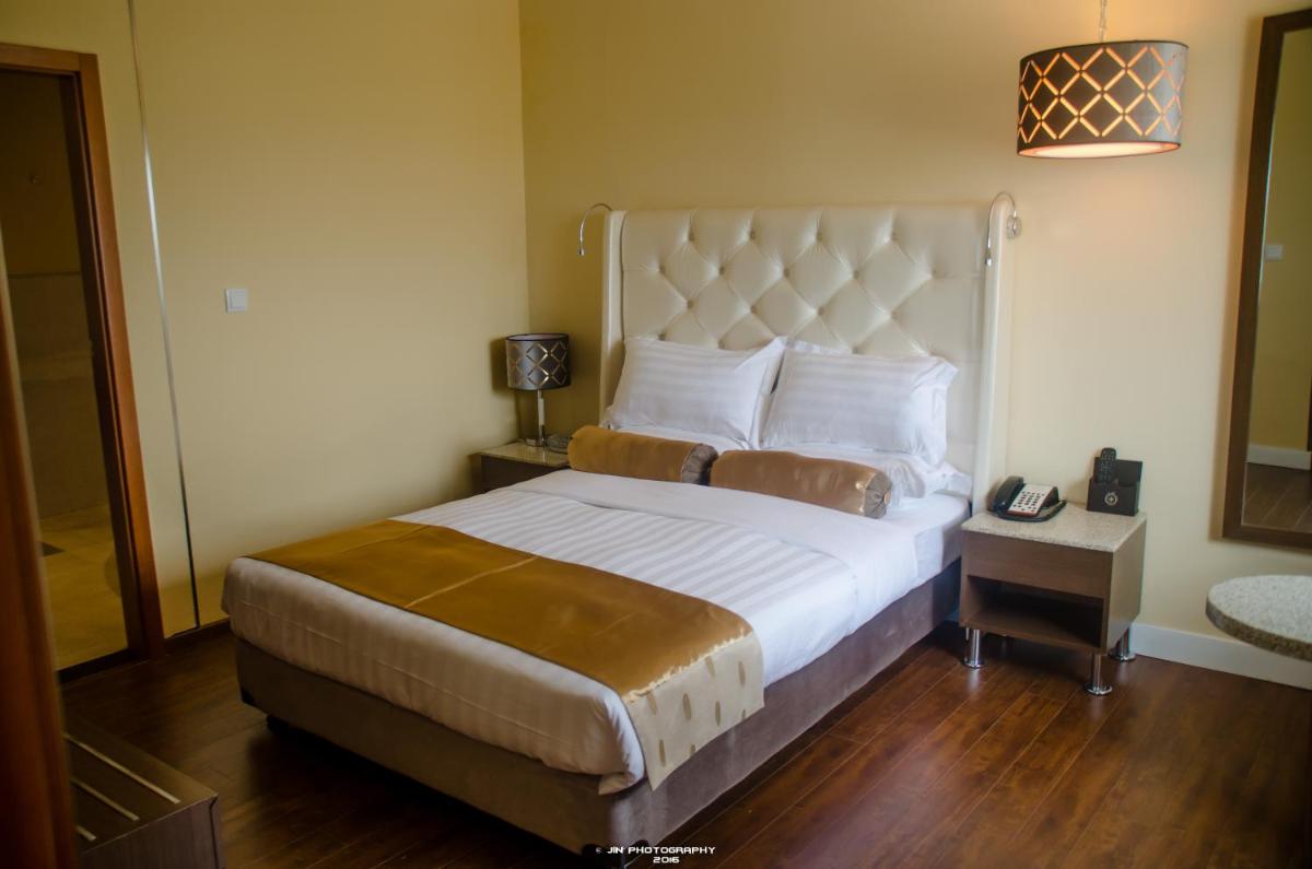 Hotel Inter Tete - Housity