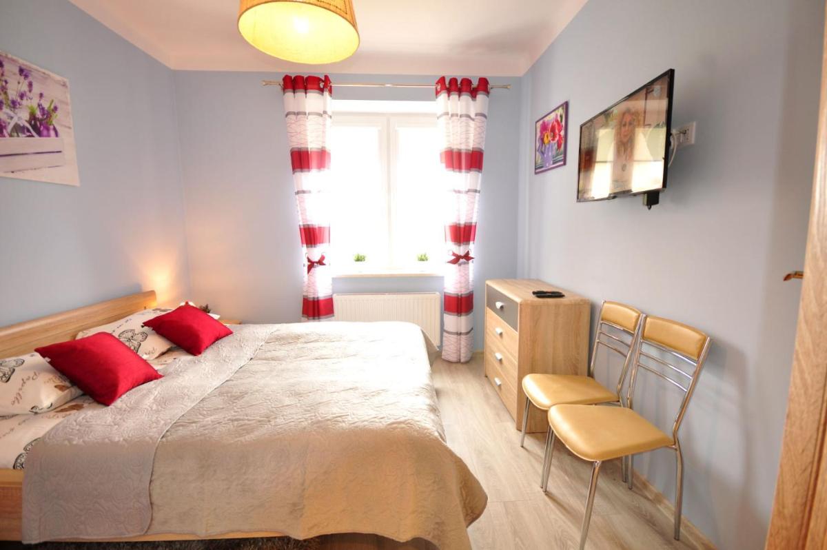 Apartament LENA III Deluxe - Housity