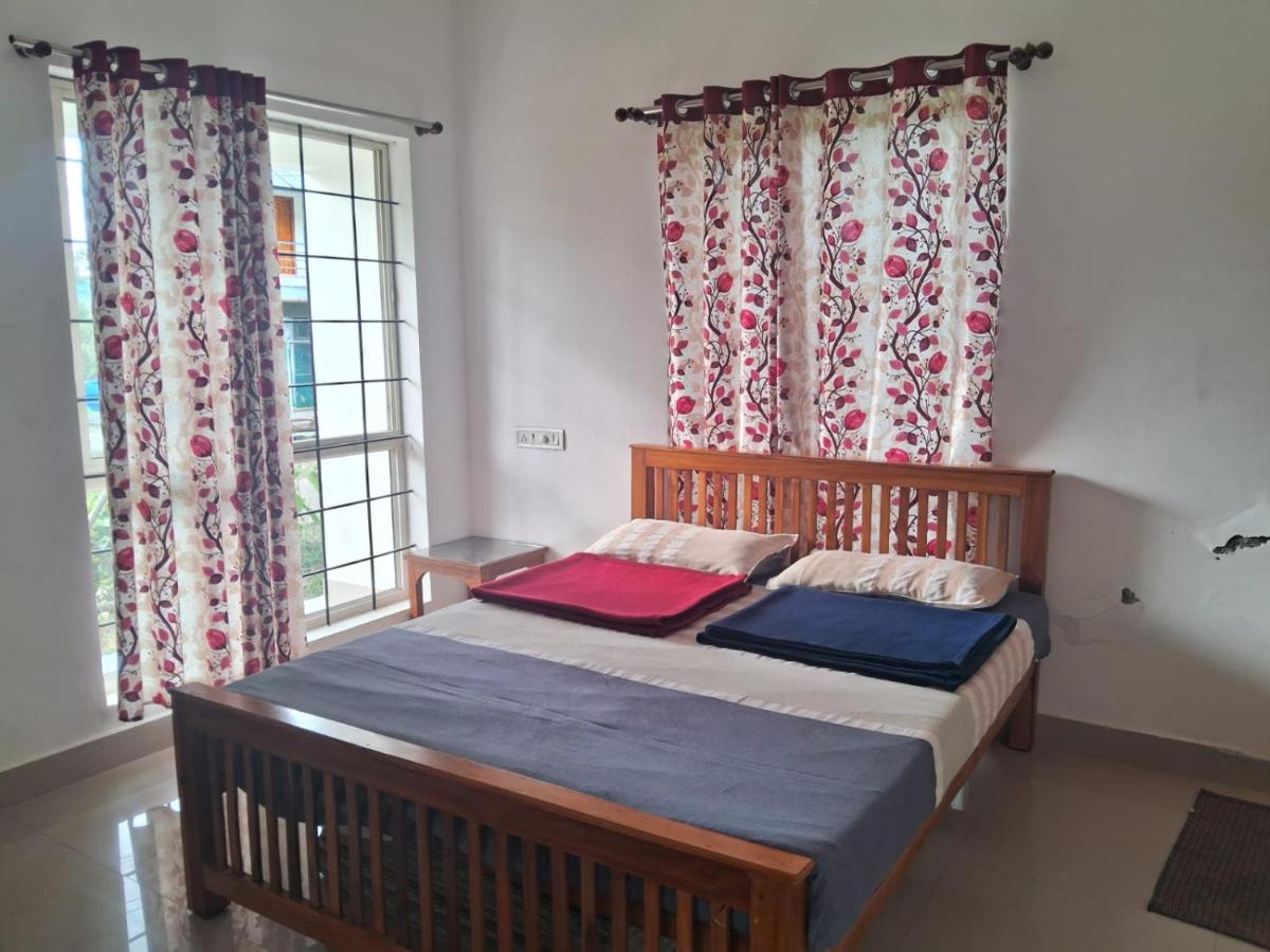 ClubTravalet - LoveNest - Housity