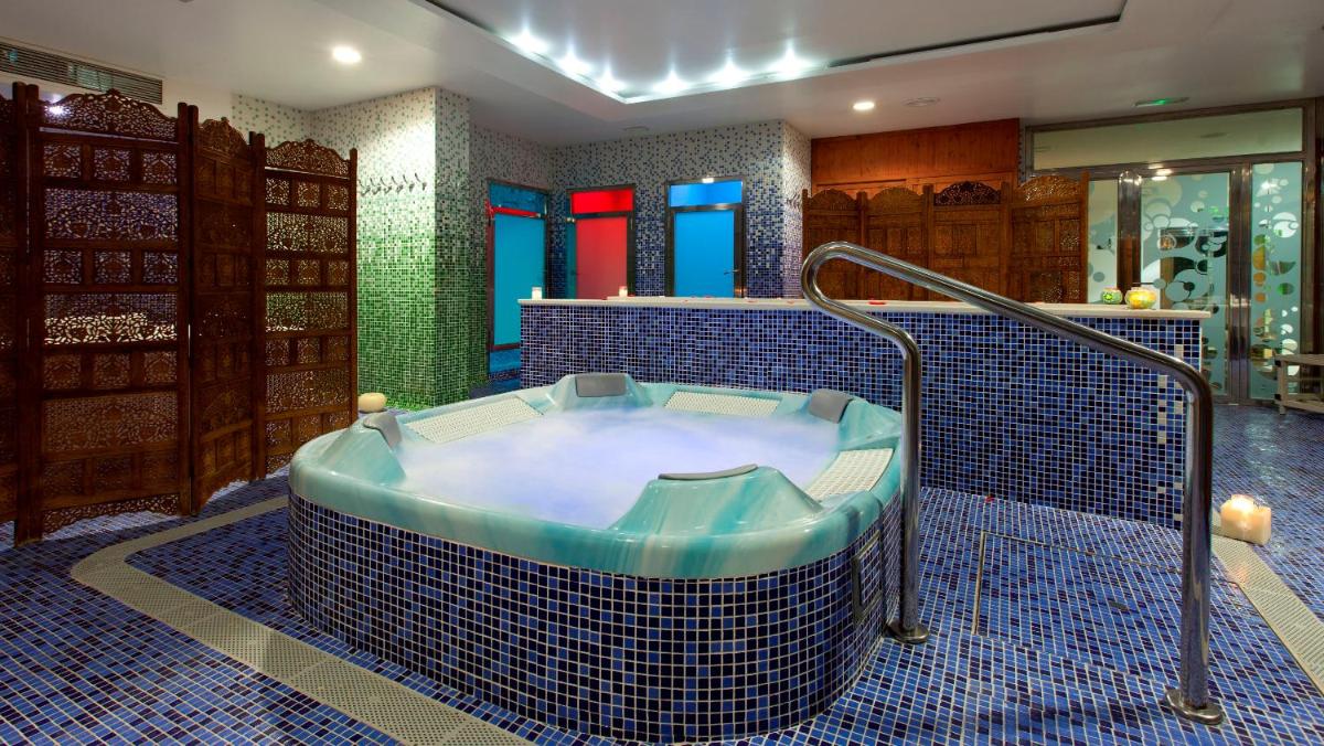 Imagen de la galería de Hotel Deloix 4* Sup, en Benidorm