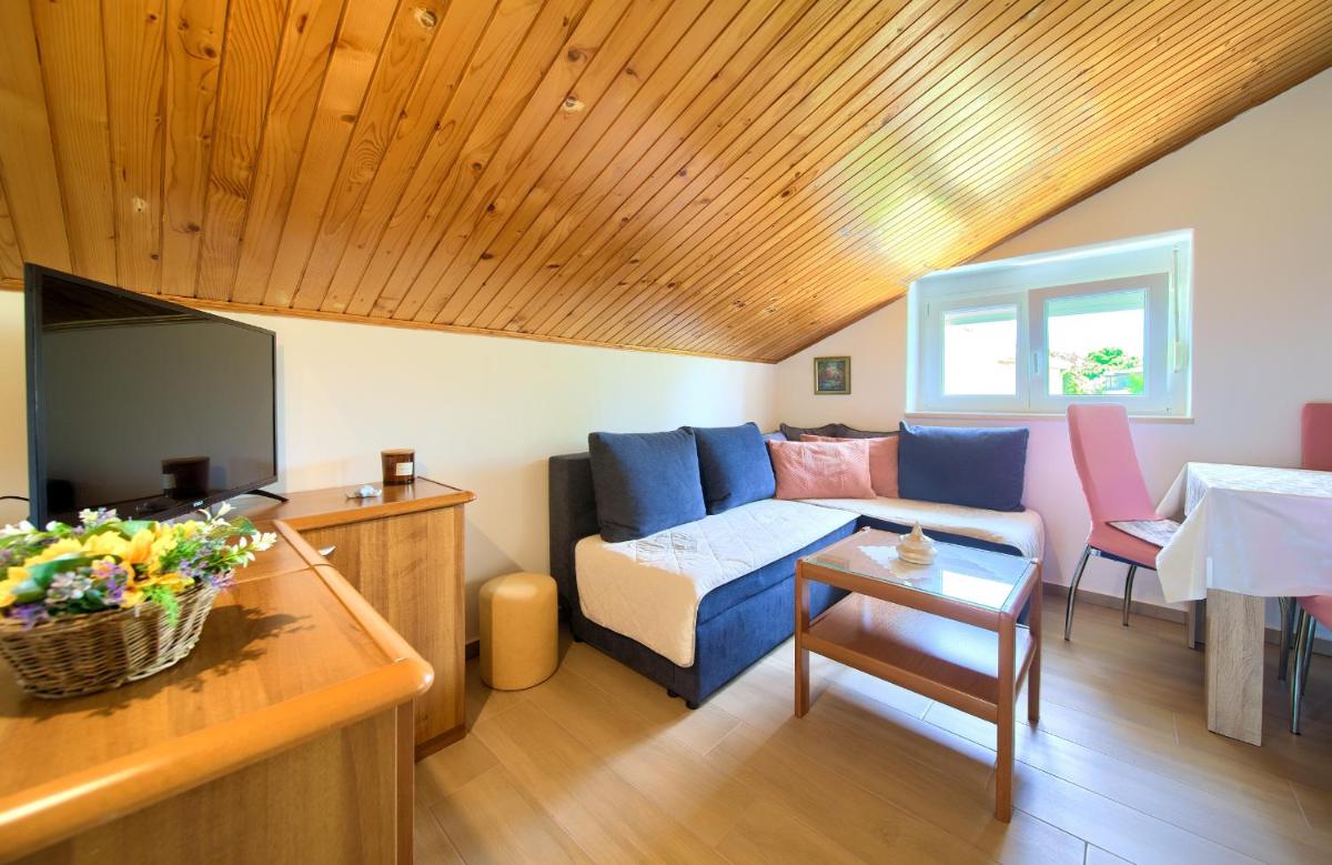 Apartment Lipovac - Housity