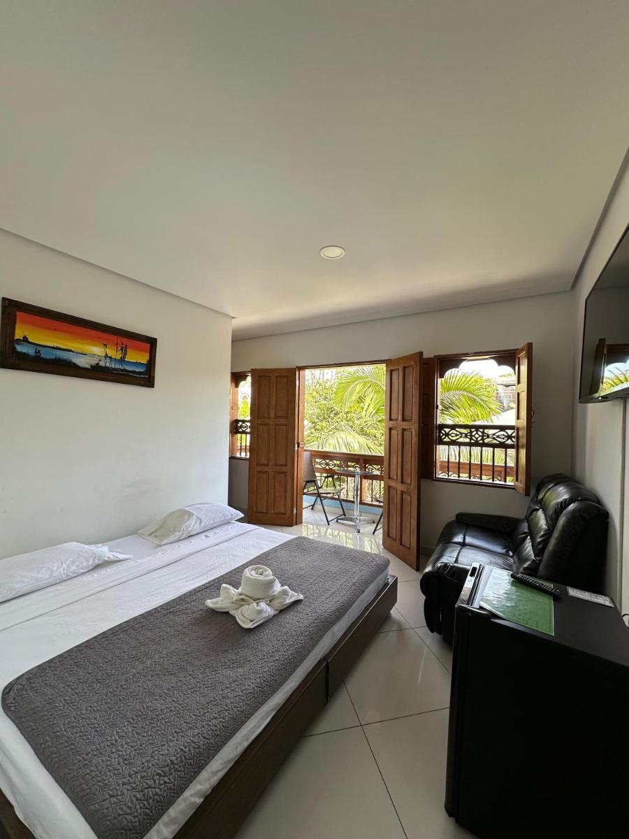 Hotel Bahia Guatape - Housity