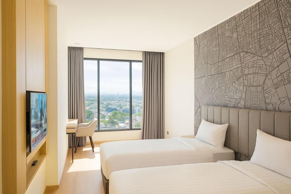 QNZ Hotel Jakarta - Housity