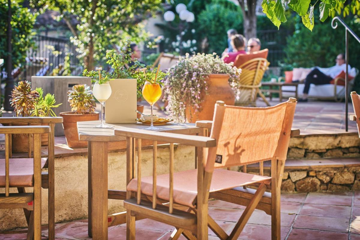 Jardin de l'établissement La Ferme D'Augustin