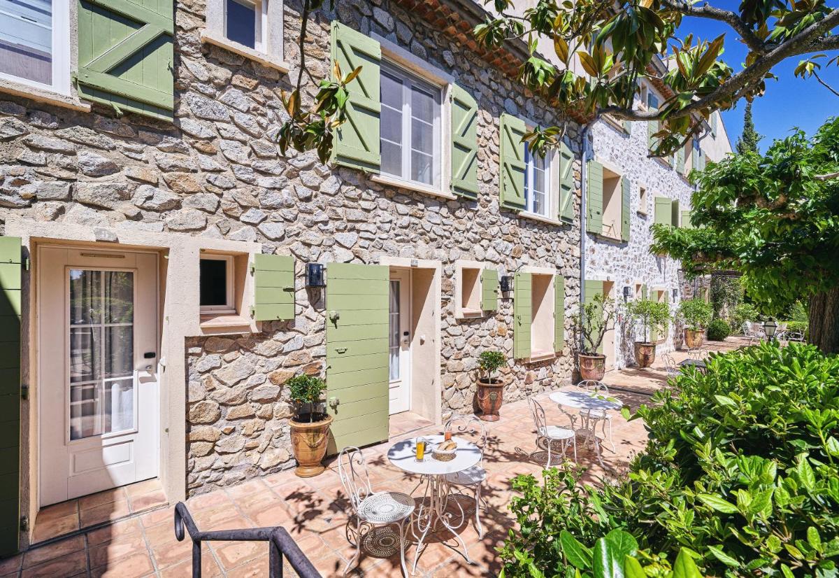 Jardin de l'établissement La Ferme D'Augustin