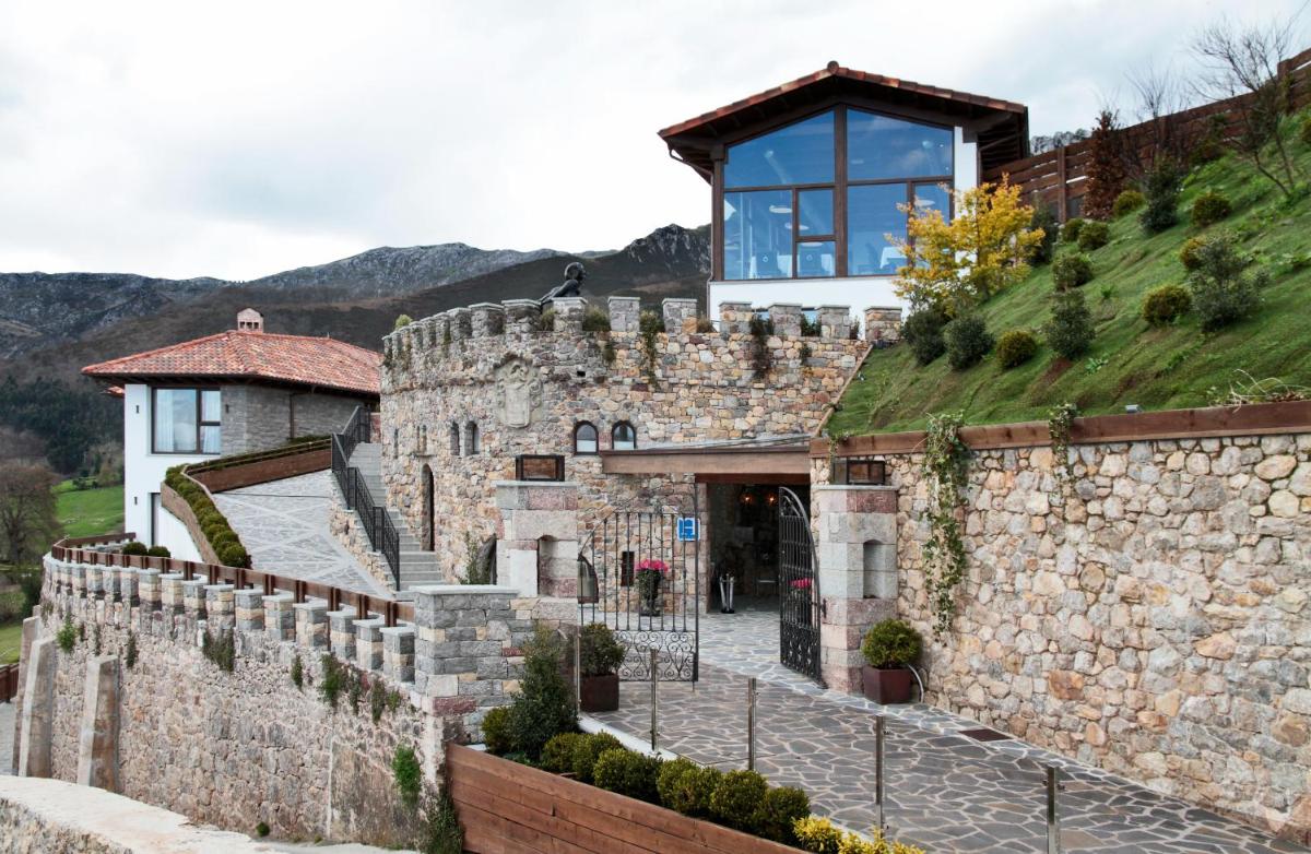 Puebloastur Eco Resort Hotel & Spa - Housity