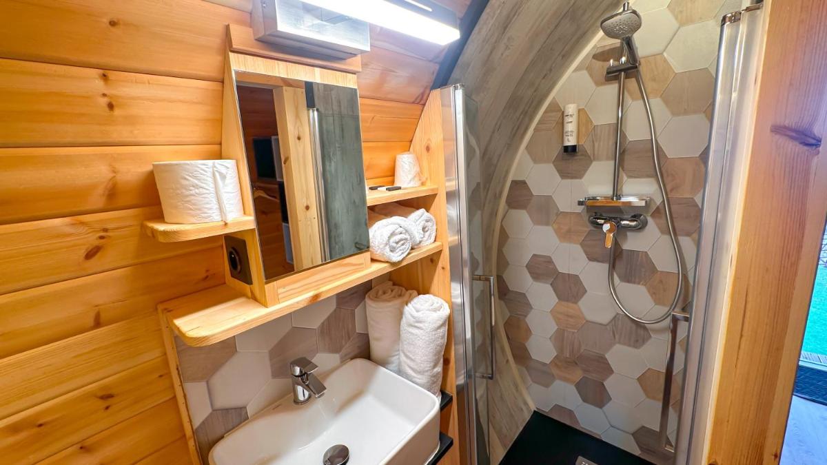 Hotel Les Rocailles - Housity