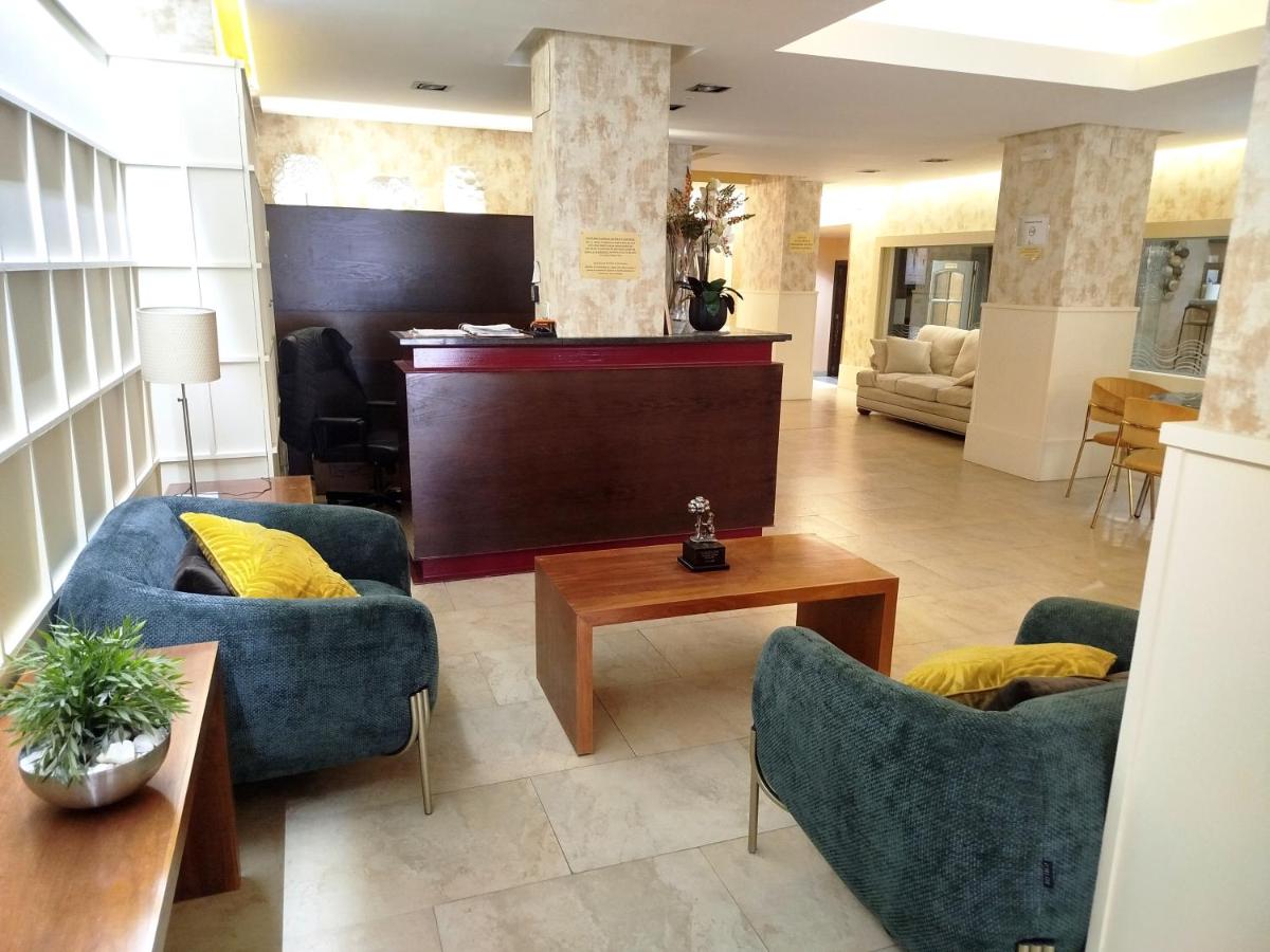 Hotel San Antonio - Housity