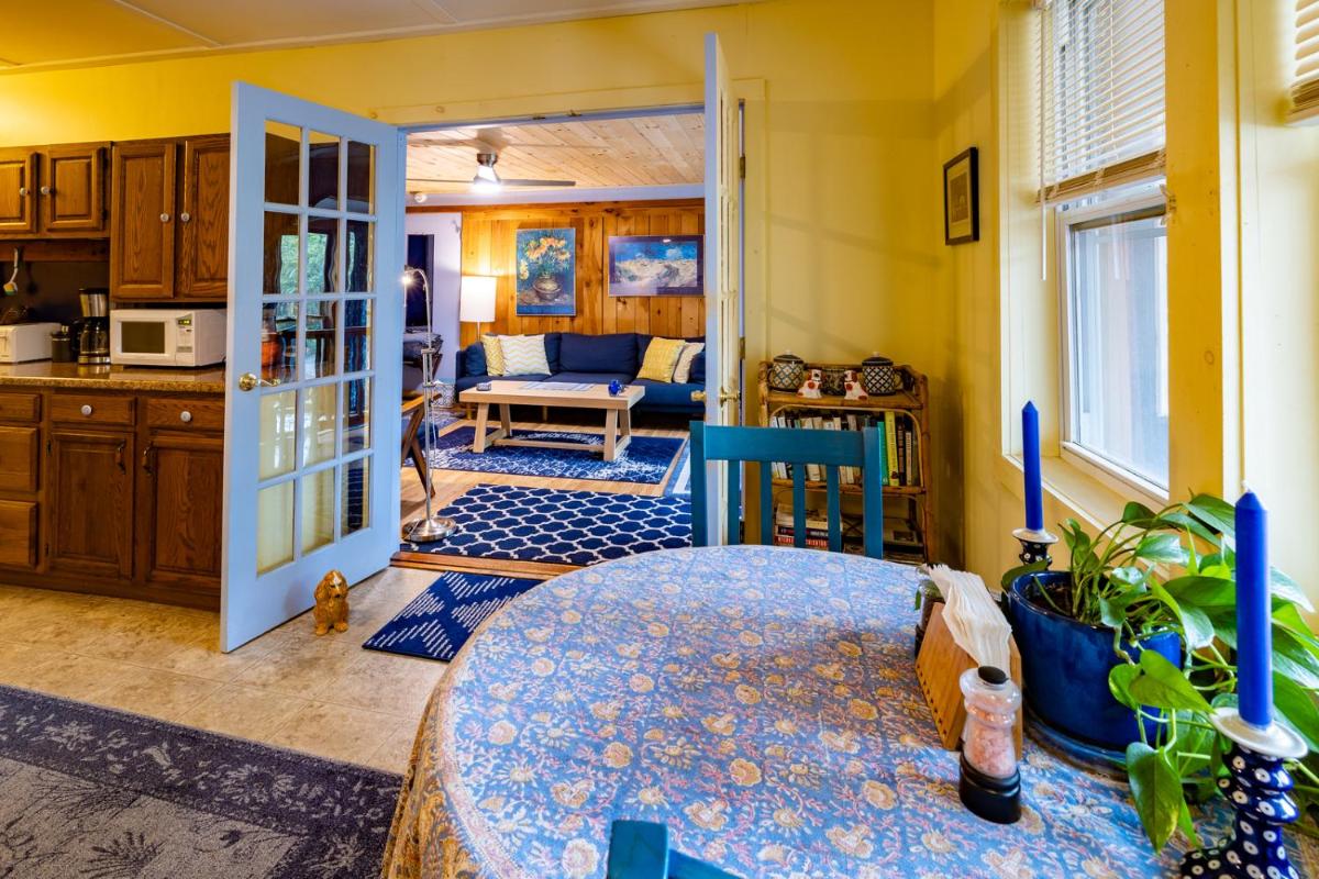Cavalier Cottage B&B - Housity