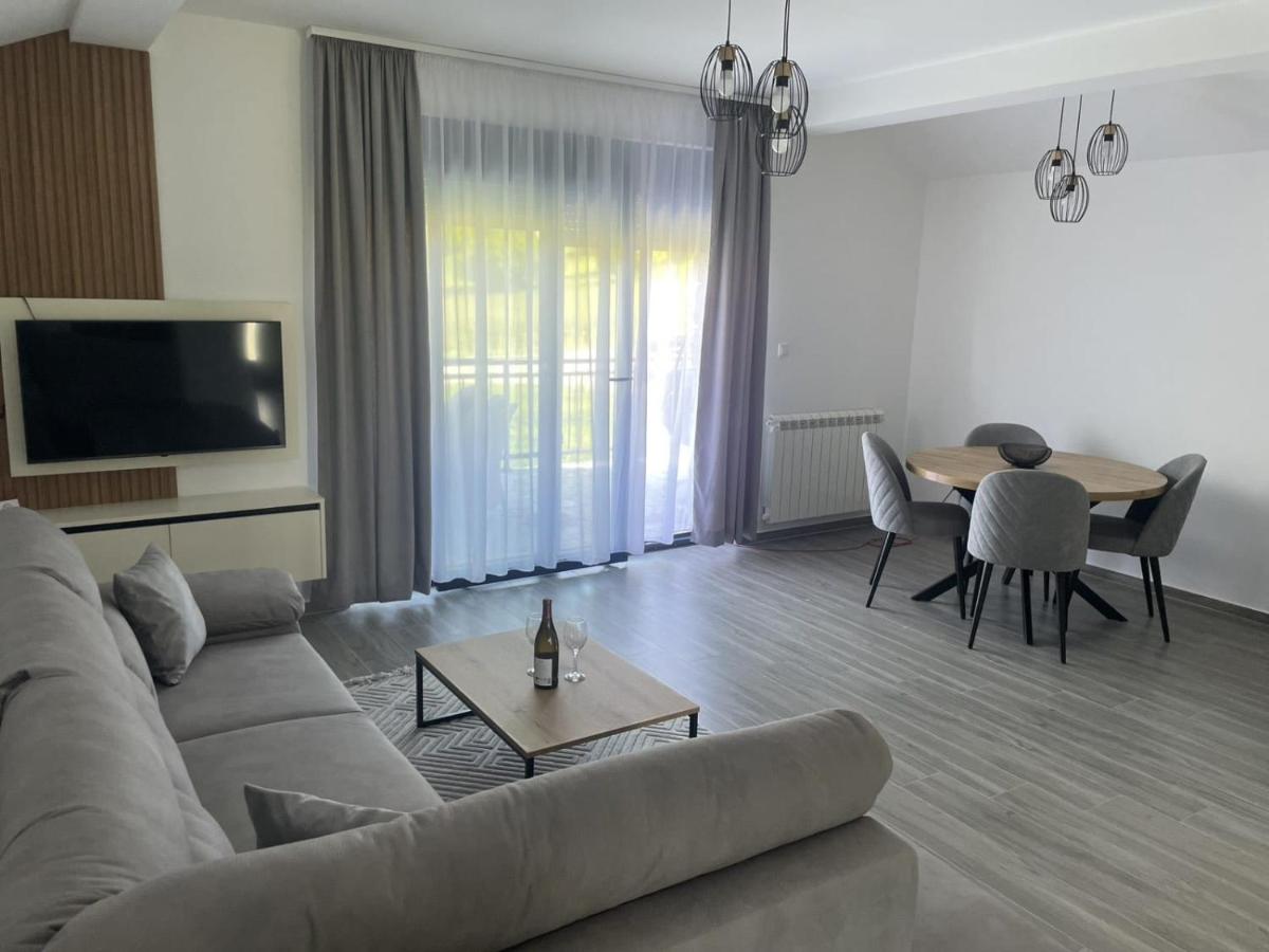 BOK Holiday VILLAGE Kolasin - Housity