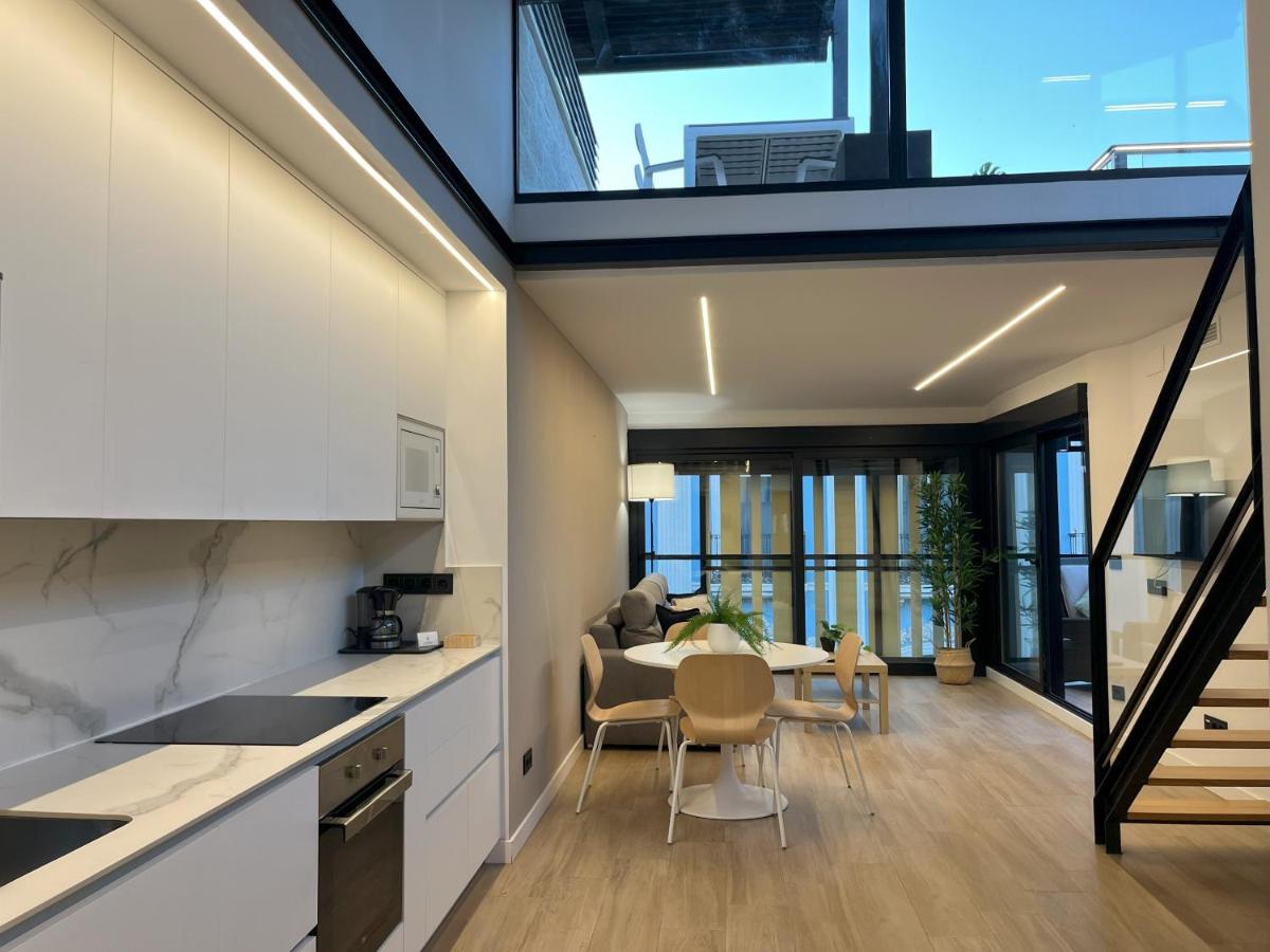 Apartamentos Romero - Housity