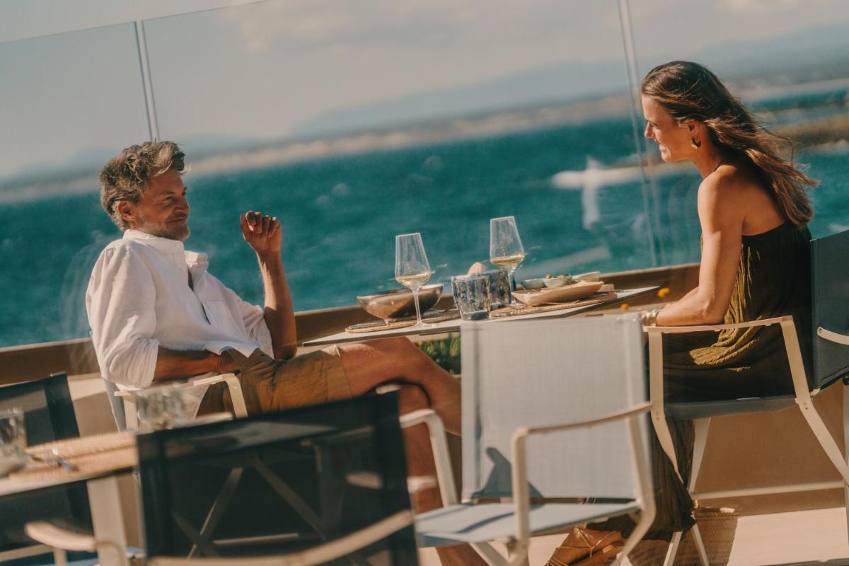Clientes alojados en Iberostar Selection Es Trenc -New Opening-