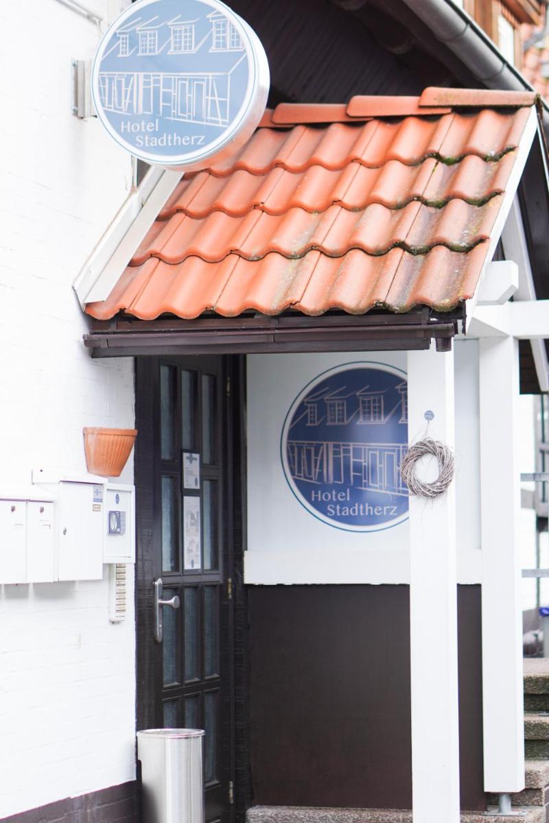 Hotel Stadtherz - Housity