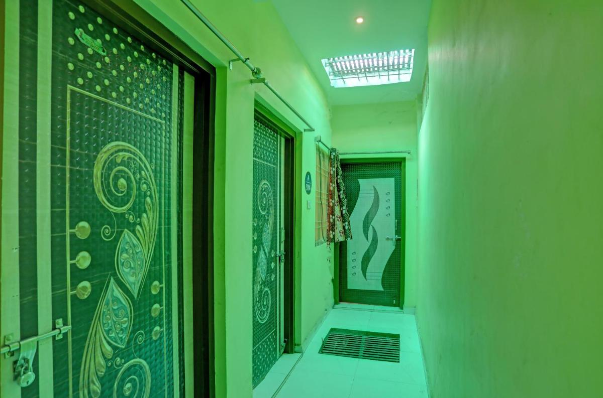 Hotel O RS Guest House - Housity