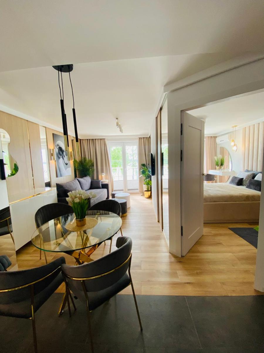 Apartament MoLoo I - Housity