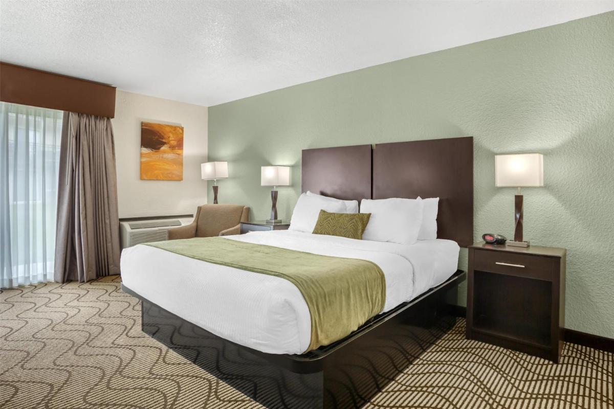 Best Western Gold Country Inn - Housity