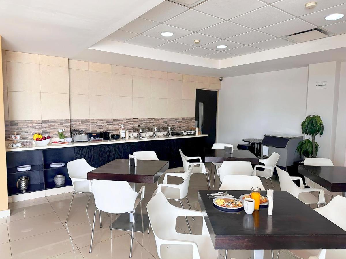 Sleep Inn Culiacan - Housity