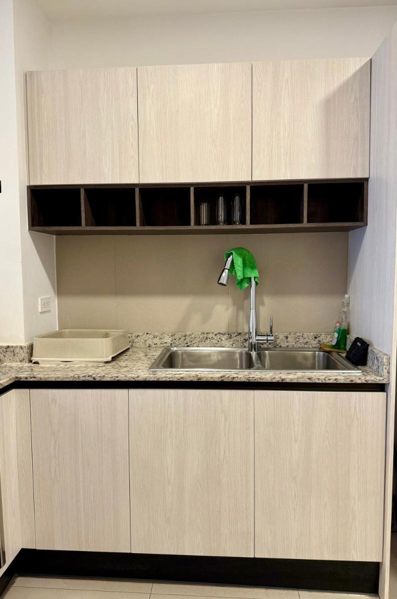 Luxury apartment with balcony and view - Hizvo