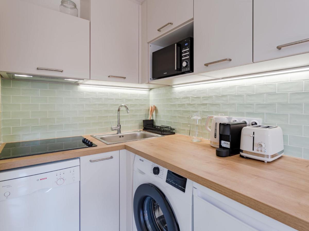 Apartment Deauville Plage 1 et 2-27 by Interhome - Housity