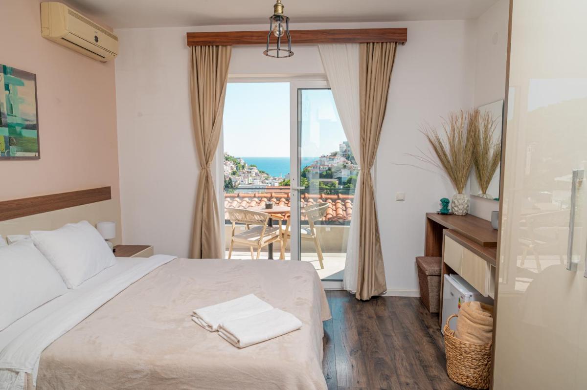 Apartments Secret Garden - Housity