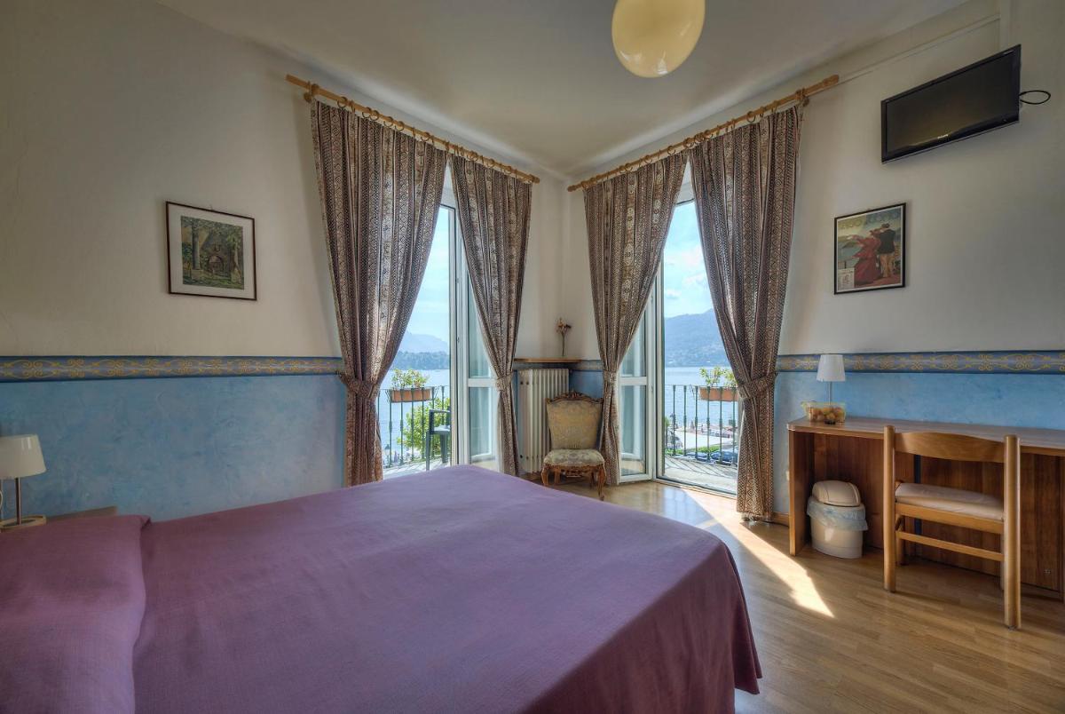 Hotel Riviera - Housity
