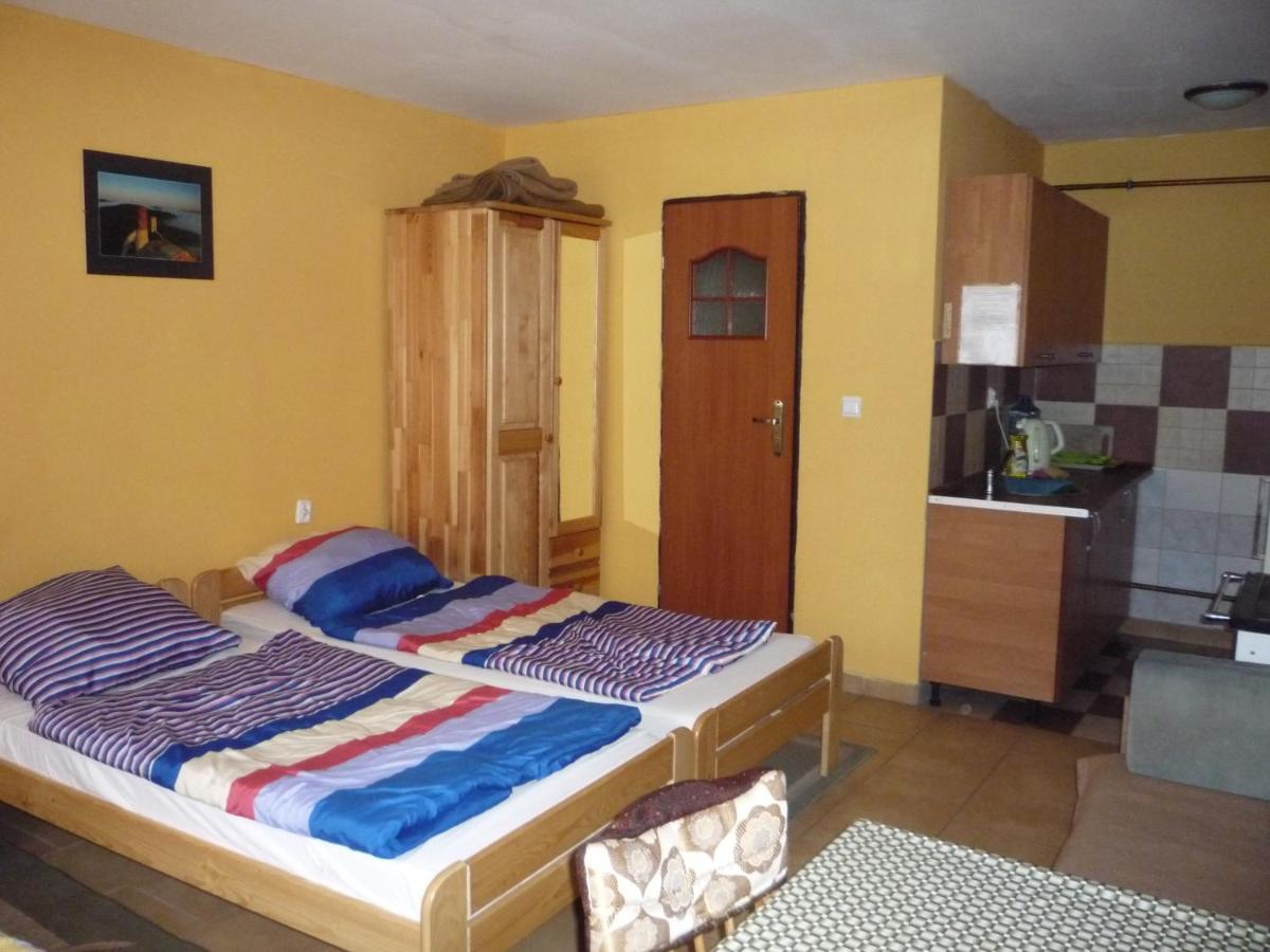 Agroturystyka Pod Rumakiem - Housity