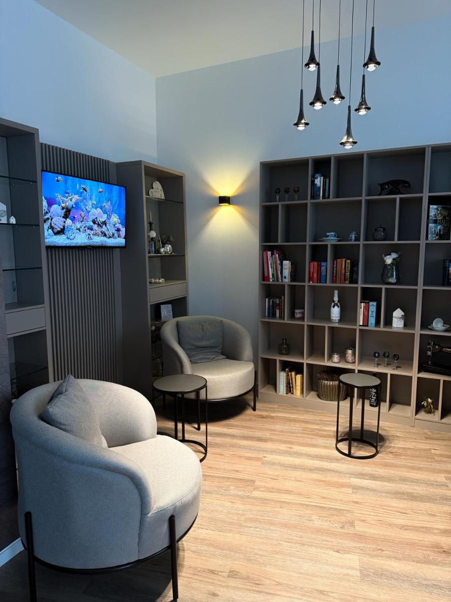 Hey! Halle - Dein Stadthotel - Housity