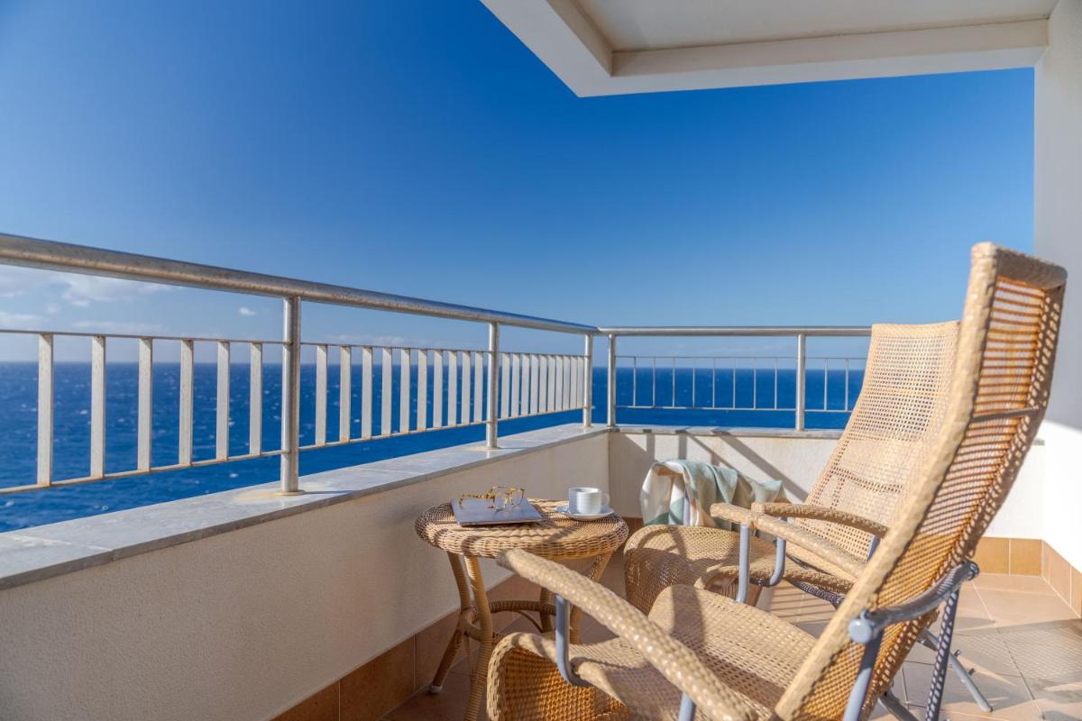 Uma varanda ou terraço em Pestana Grand Ocean Resort Hotel