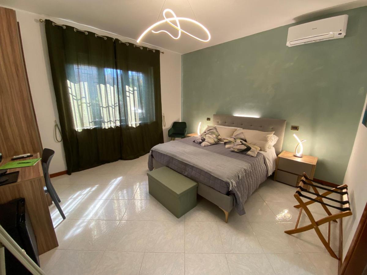 Villa Rita Guest House Torvaianica - Housity